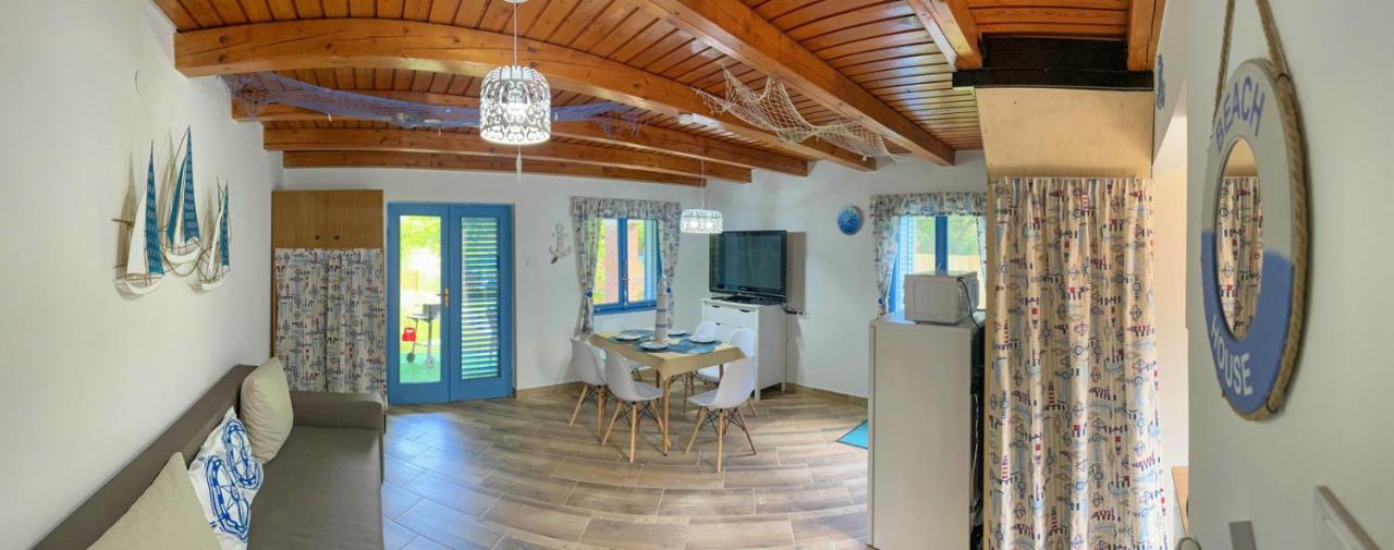 Villa Popeye Jakuzzis Nyaralohaz Békésszentandrás Exterior foto