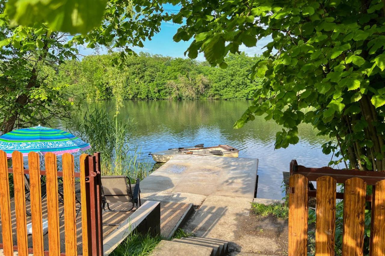 Villa Popeye Jakuzzis Nyaralohaz Békésszentandrás Exterior foto